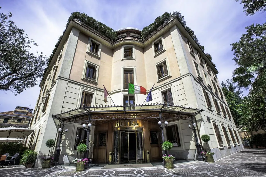Building hotel Grand Hotel del Gianicolo