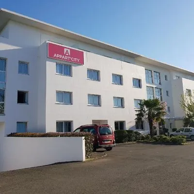 Building hotel Appart'City Rennes Ouest