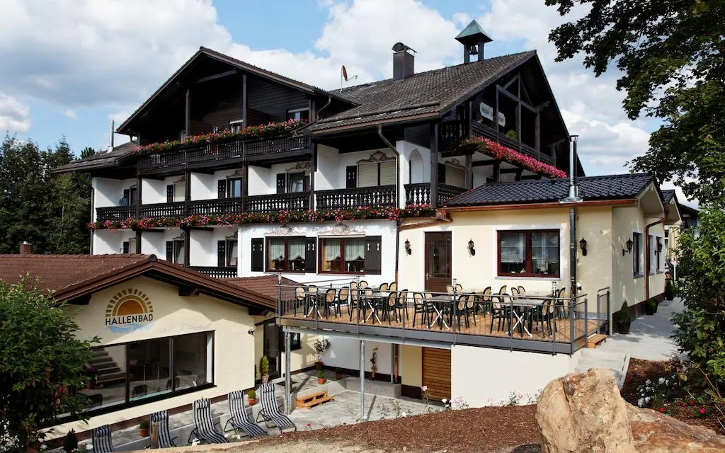Building hotel Sonnenhof