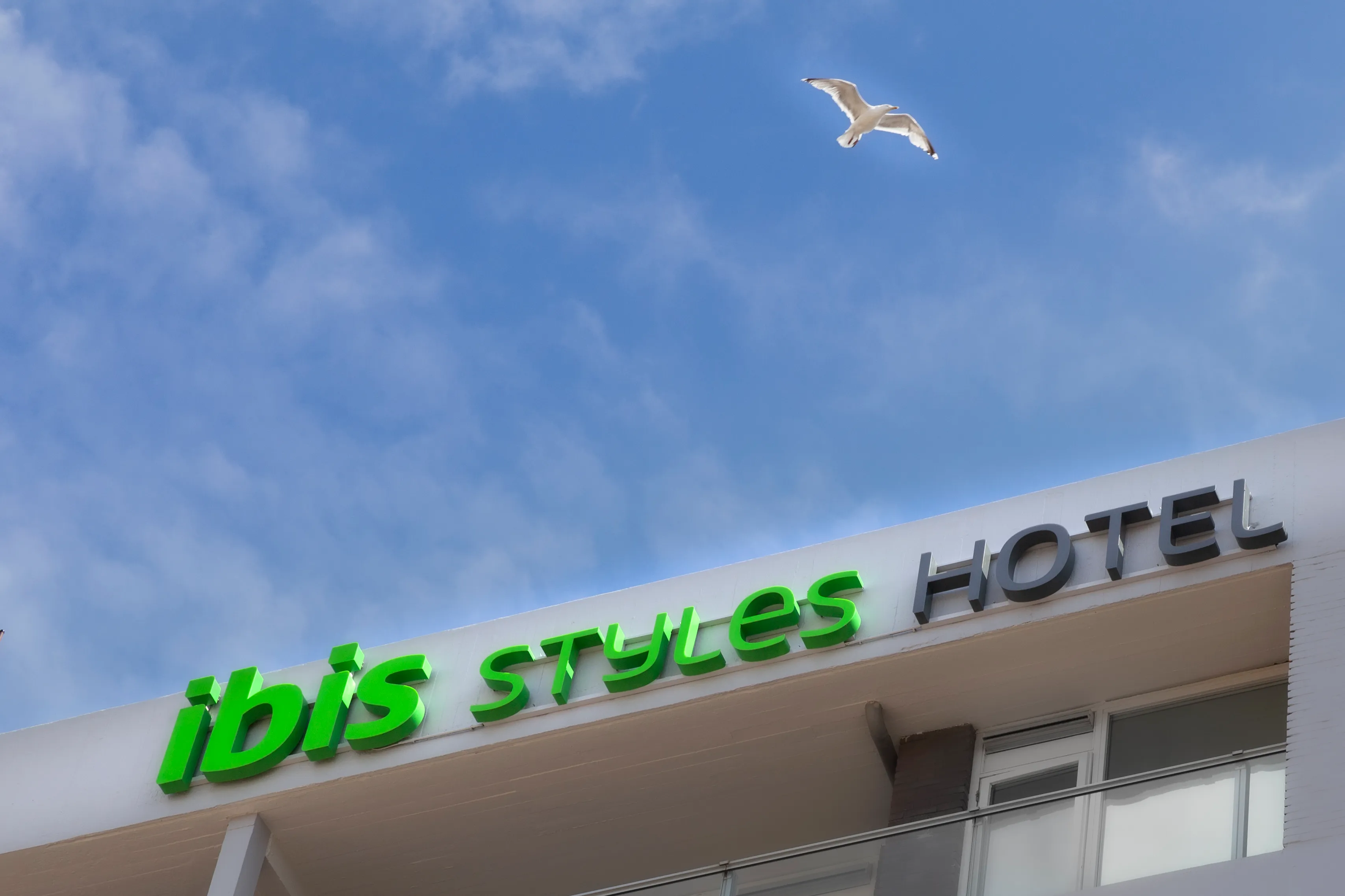 Building hotel ibis Den Haag Scheveningen