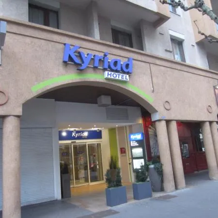 Building hotel Kyriad Chambéry Centre - Hôtel et Résidence