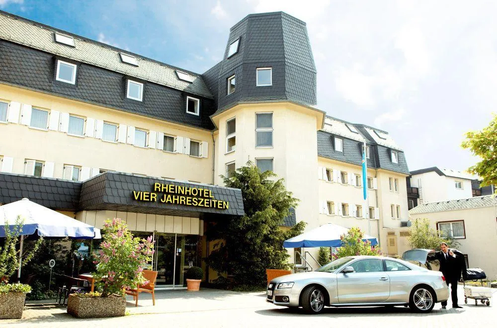 Building hotel Rheinhotel Vier Jahreszeiten