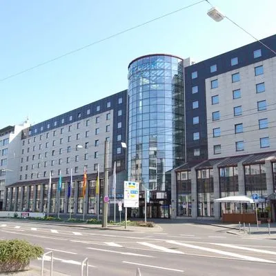 Building hotel Maritim Hotel Magdeburg