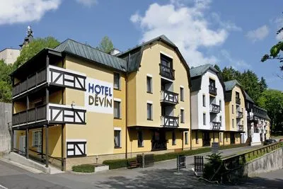 Gebäude von SPA Hotel Děvín