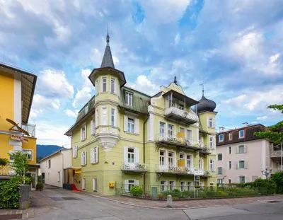 Gebäude von Hotel Villa Rein