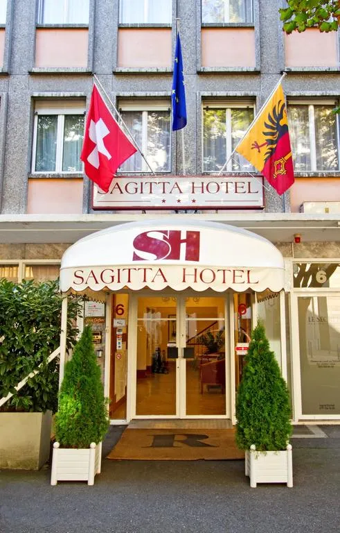 Building hotel Hôtel Sagitta 