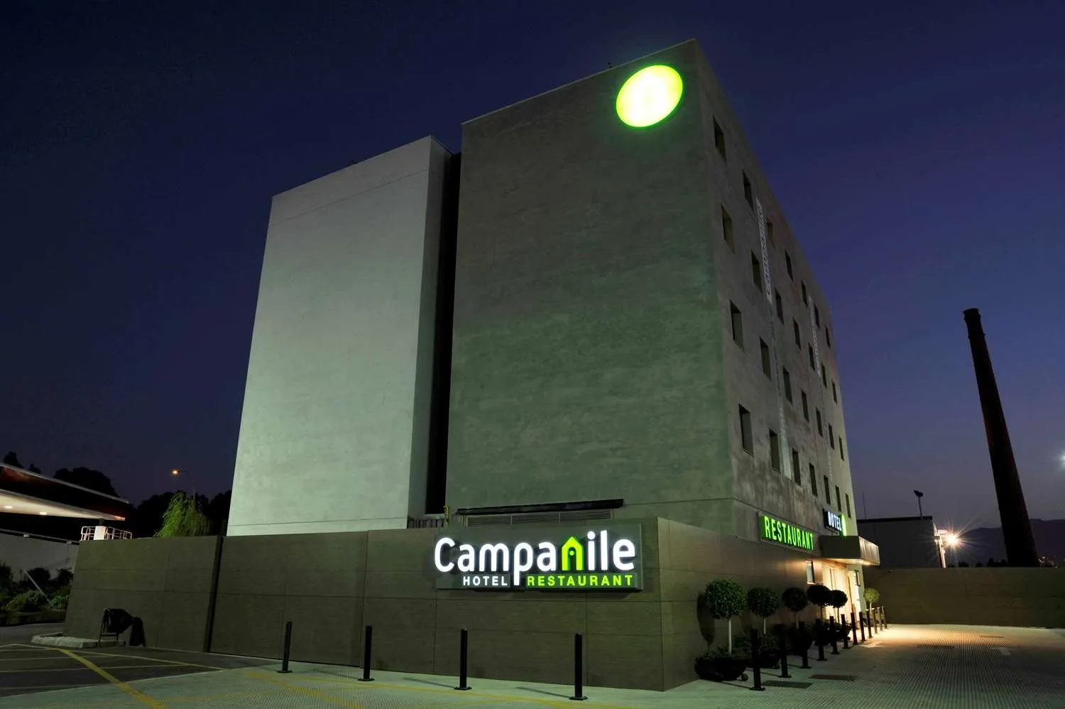 Building hotel Campanile Málaga Airport