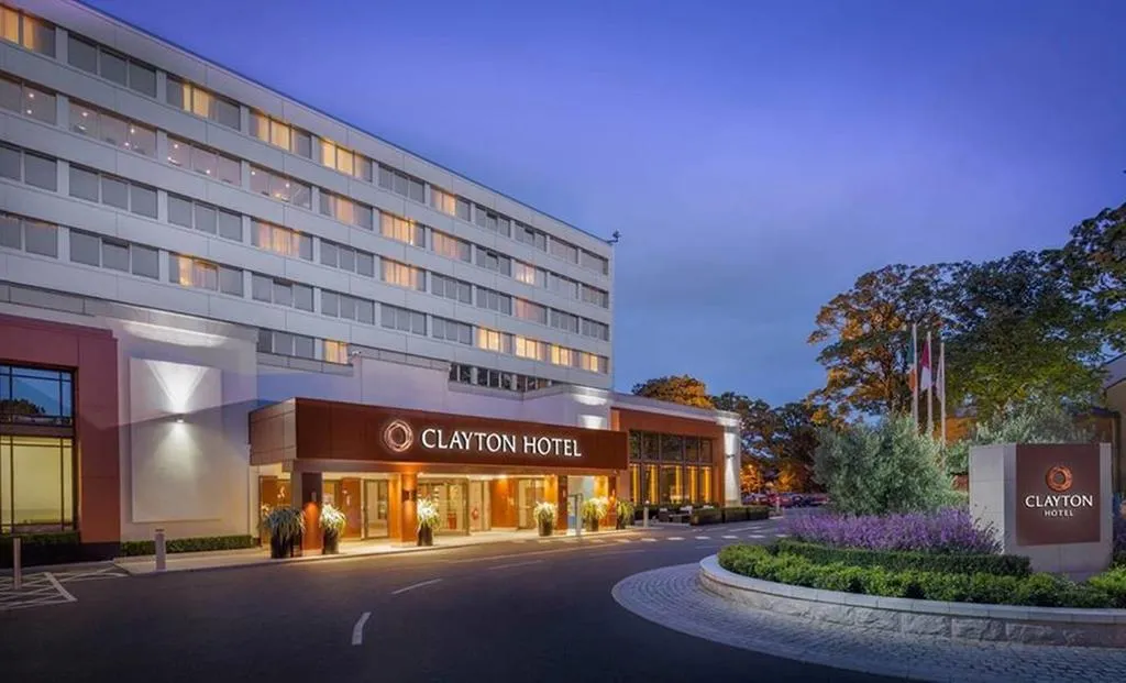 Building hotel Clayton Hotel Burlington Road