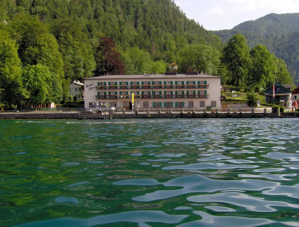 Building hotel Hotel Post am Attersee