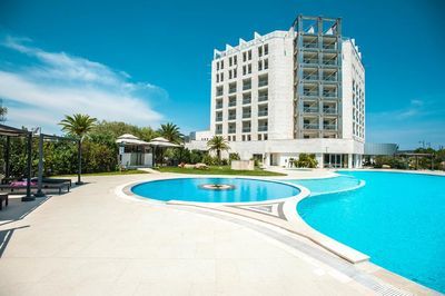 Building hotel Doubletree By Hilton Olbia - Sardinia