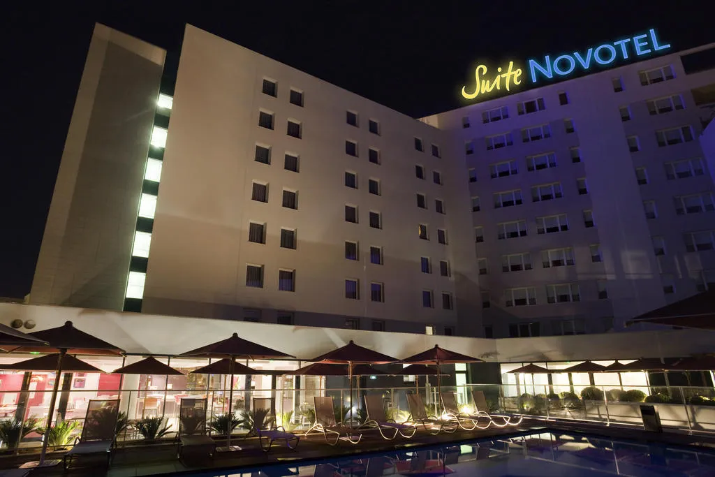 Building hotel Hotel Novotel Suites Nice Airport
