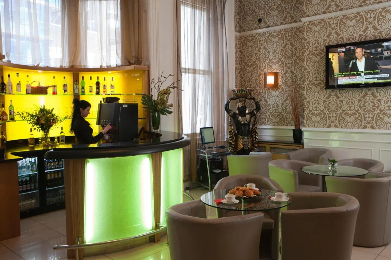 The Devonshire Hotel London