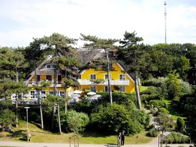 Building hotel Der Fischländer