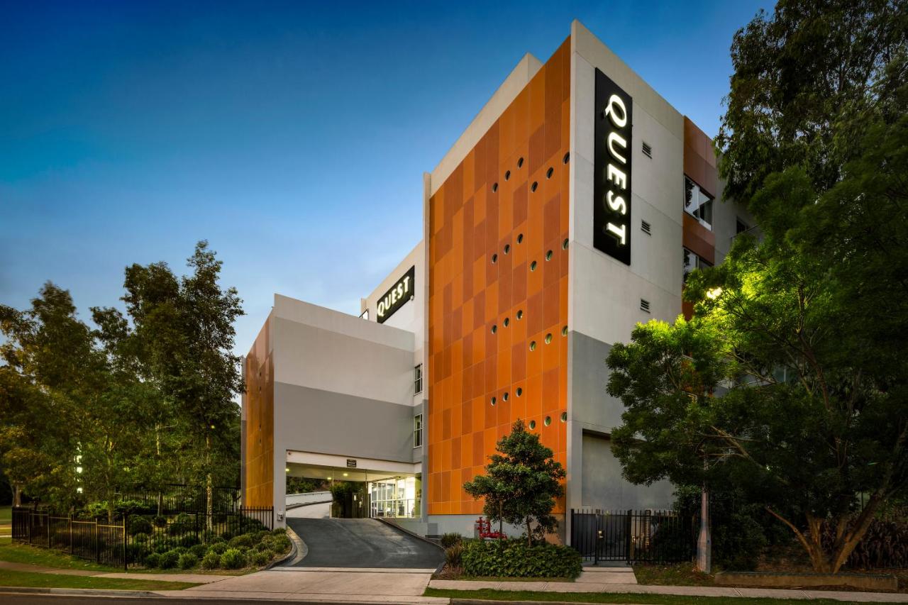 Building hotel Quest Campbelltown