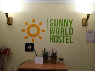Hotel de construcción Sunny World Hostel