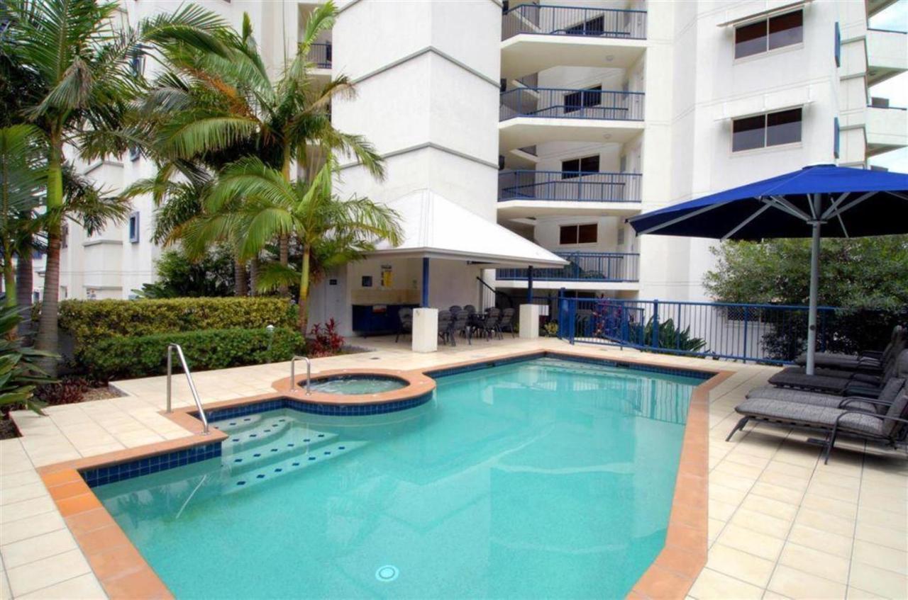 Building hotel Raffles Mooloolaba