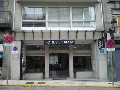 Building hotel Hotel Vigo Plaza