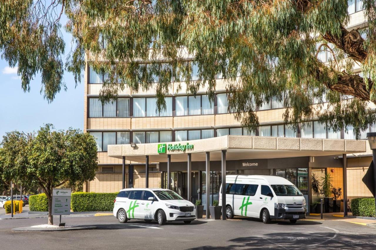 Building hotel Holiday Inn Melbourne Airport