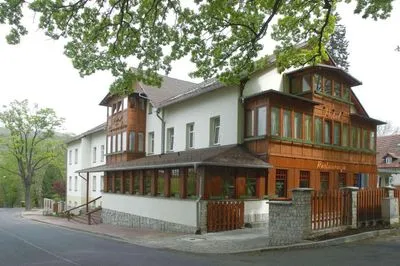 Gebäude von Hotel Świeradów