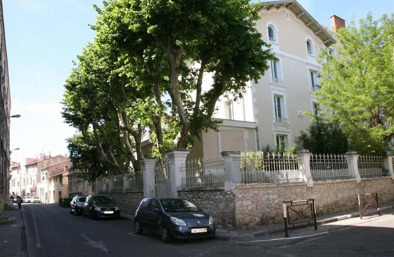 Building hotel  Appart'Hôtel Avignon Résidence Les Cordeliers