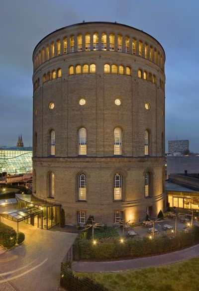 Wasserturm Hotel Cologne, Curio Collection by Hilton Galleriebild 3